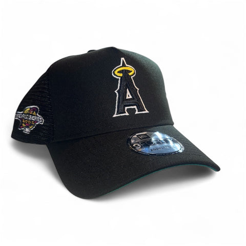 New Era Los Angeles Angels of Anaheim 2002 World Series Patch Trucker 9forty A-frame Cap